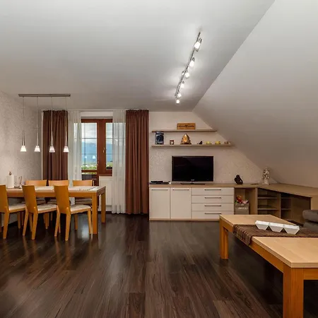 Skynest Tatry - *